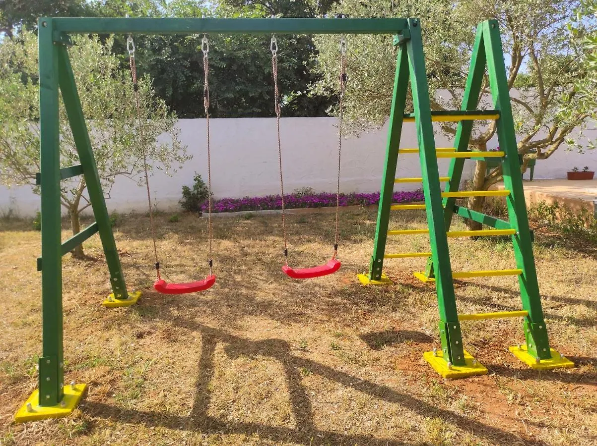 Sukošan Olive Oasis With Private Pool 아파트